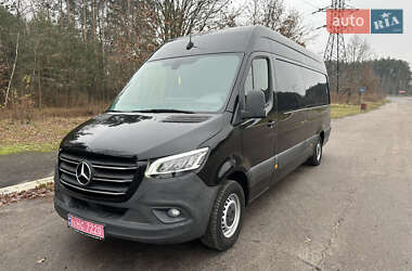 Mercedes-Benz Sprinter  2018