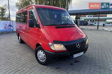 Mercedes-Benz Sprinter 2000