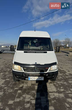 Mercedes-Benz Sprinter 2004