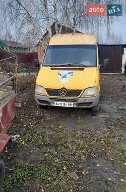 Mercedes-Benz Sprinter 2004