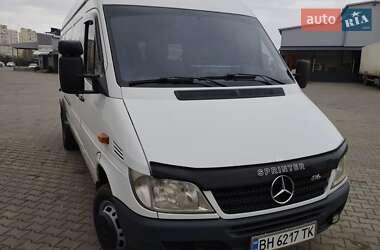 Mercedes-Benz Sprinter  2004