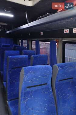 Mercedes-Benz Sprinter 2001