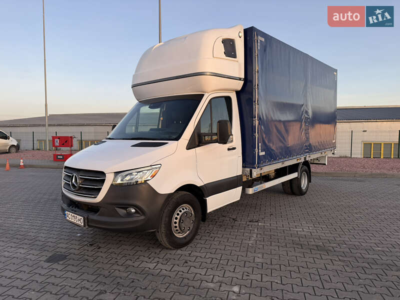 Тентованый Mercedes-Benz Sprinter