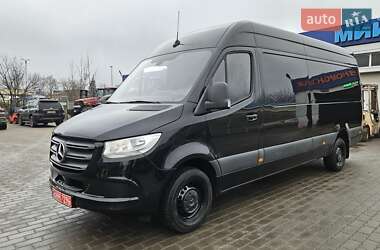 Mercedes-Benz Sprinter  2021