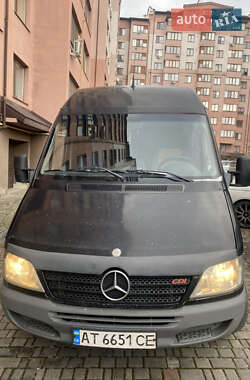Mercedes-Benz Sprinter  2005