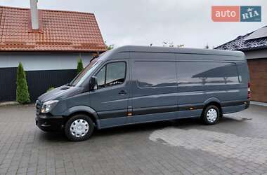 Mercedes-Benz Sprinter  2017