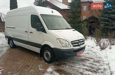 Mercedes-Benz Sprinter 2011
