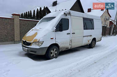 Mercedes-Benz Sprinter  2004