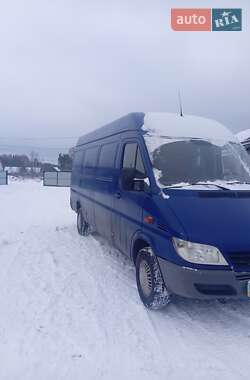 Mercedes-Benz Sprinter  2005