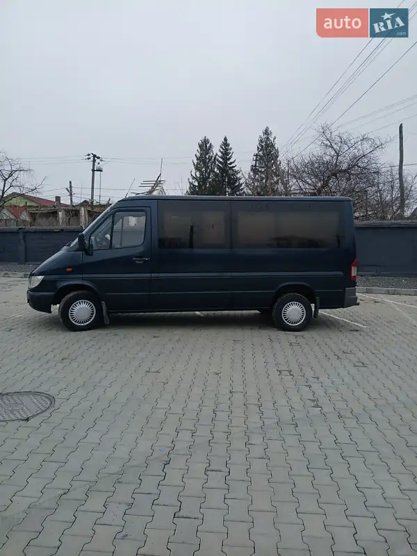 Mercedes-Benz Sprinter