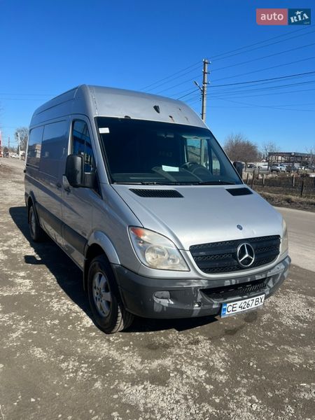 Грузопассажирский фургон Mercedes-Benz Sprinter