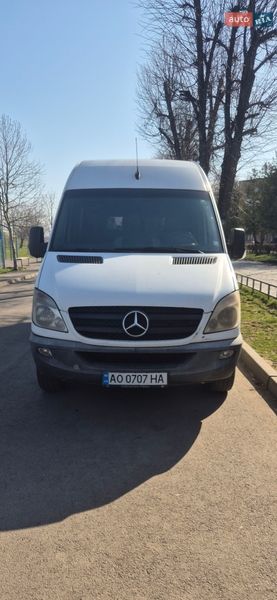 Грузопассажирский фургон Mercedes-Benz Sprinter