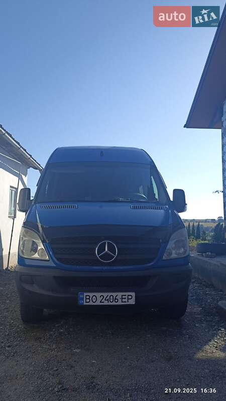 Купе Mercedes-Benz Sprinter