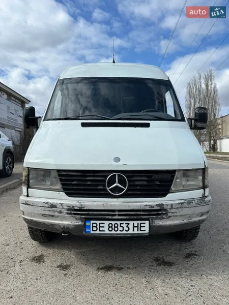 Mercedes-Benz Sprinter