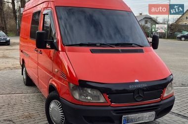 Mercedes-Benz Sprinter 2005