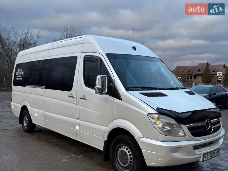 Mercedes-Benz Sprinter