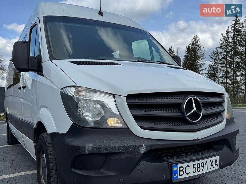 Універсал Mercedes-Benz Sprinter