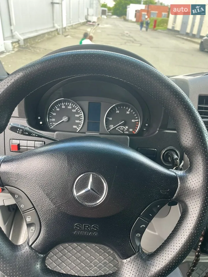 2011 Mercedes-Benz Sprinter - мініатюра 5