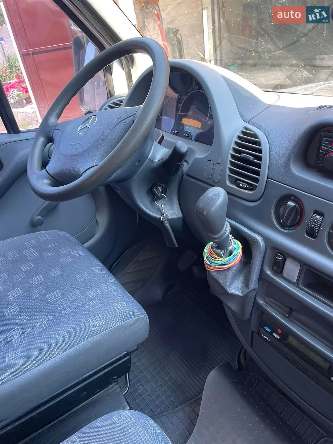 Mercedes-Benz Sprinter 2005 VIN WDB9036631R831072 фото оголошення 27 з 32