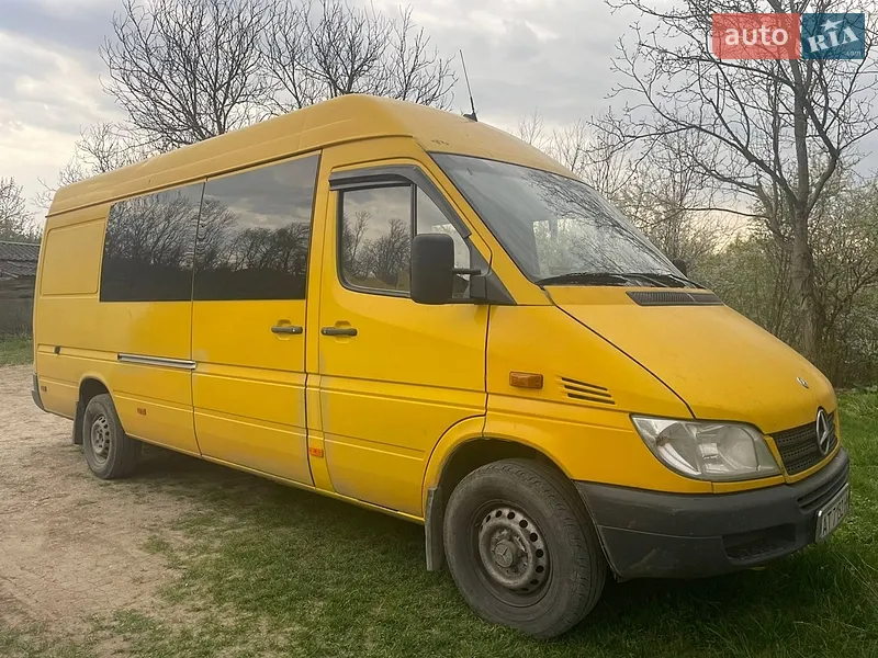 Mercedes-Benz Sprinter