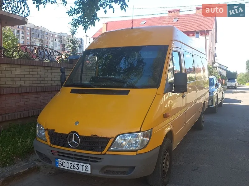 Mercedes-Benz Sprinter