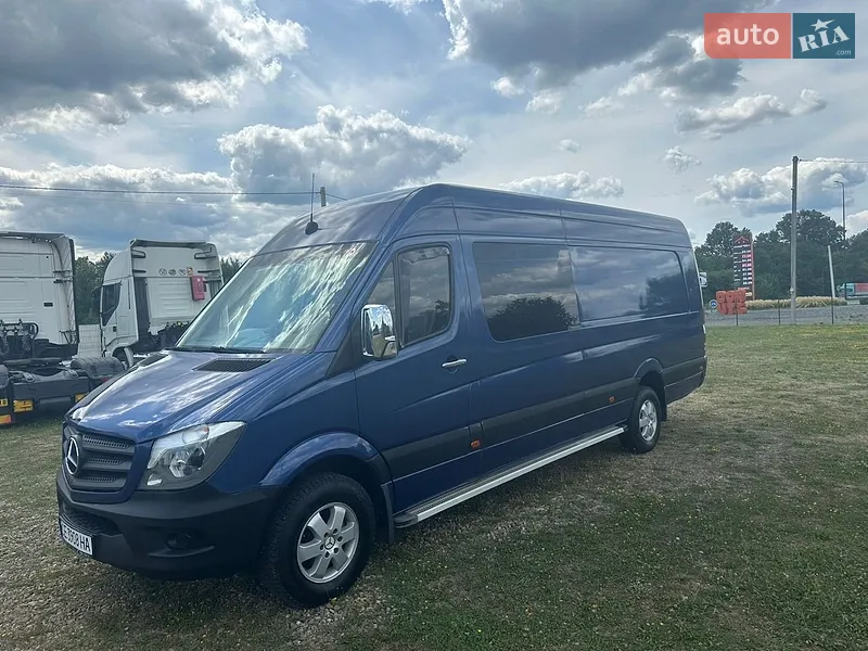 Mercedes-Benz Sprinter