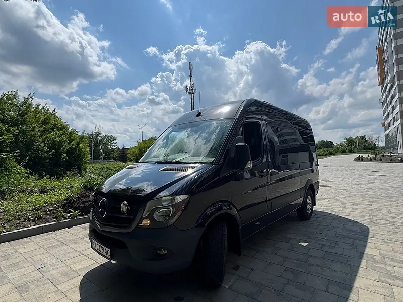 Mercedes-Benz Sprinter