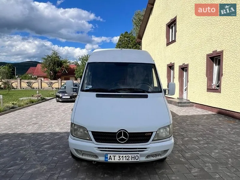 Mercedes-Benz Sprinter 2004