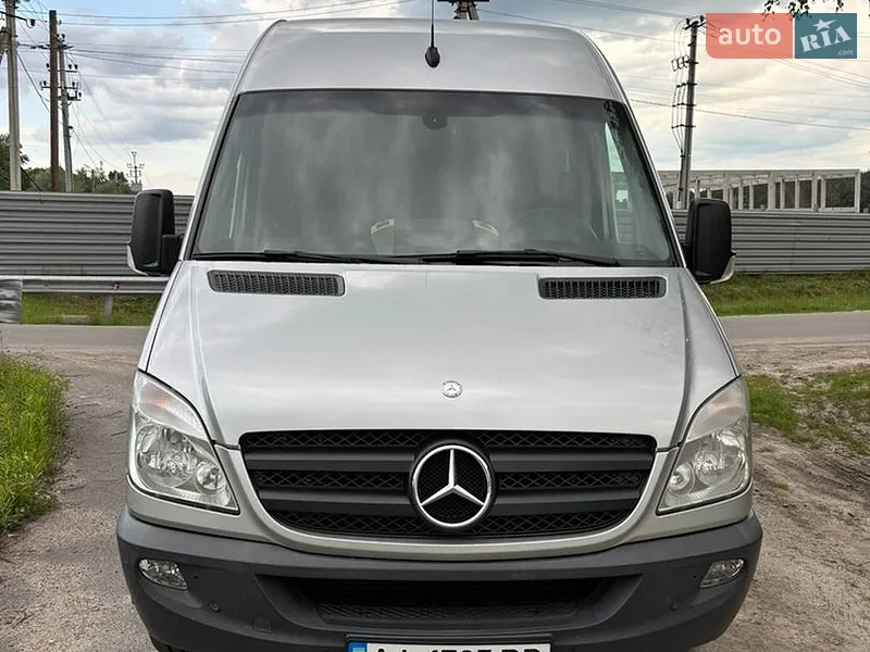 Mercedes-Benz Sprinter