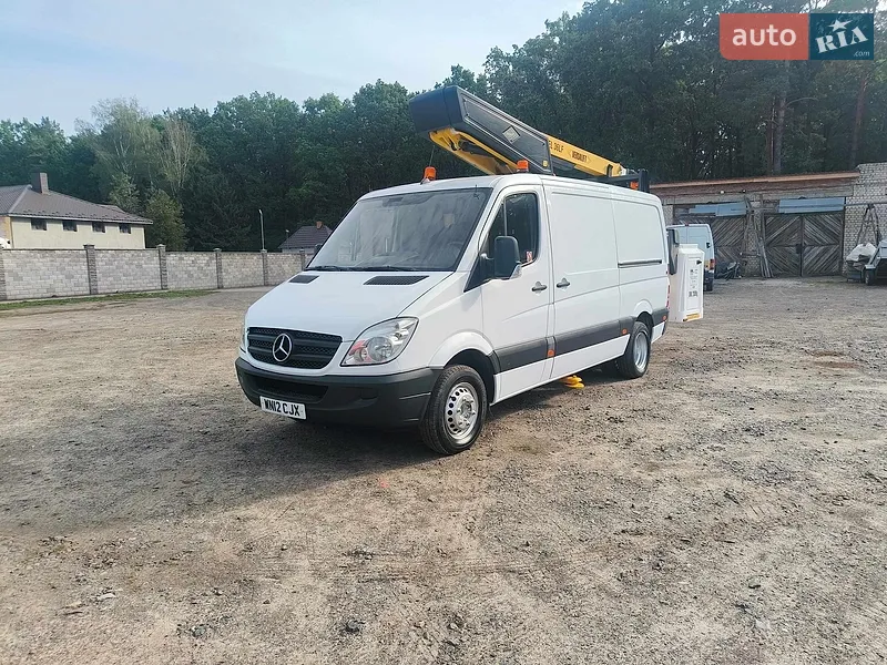 Mercedes-Benz Sprinter 2012