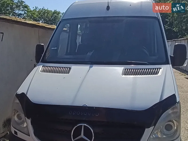 Mercedes-Benz Sprinter
