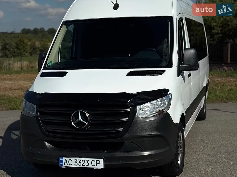 Mercedes-Benz Sprinter