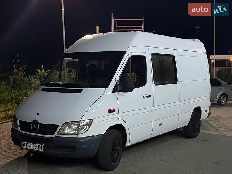 Mercedes-Benz Sprinter