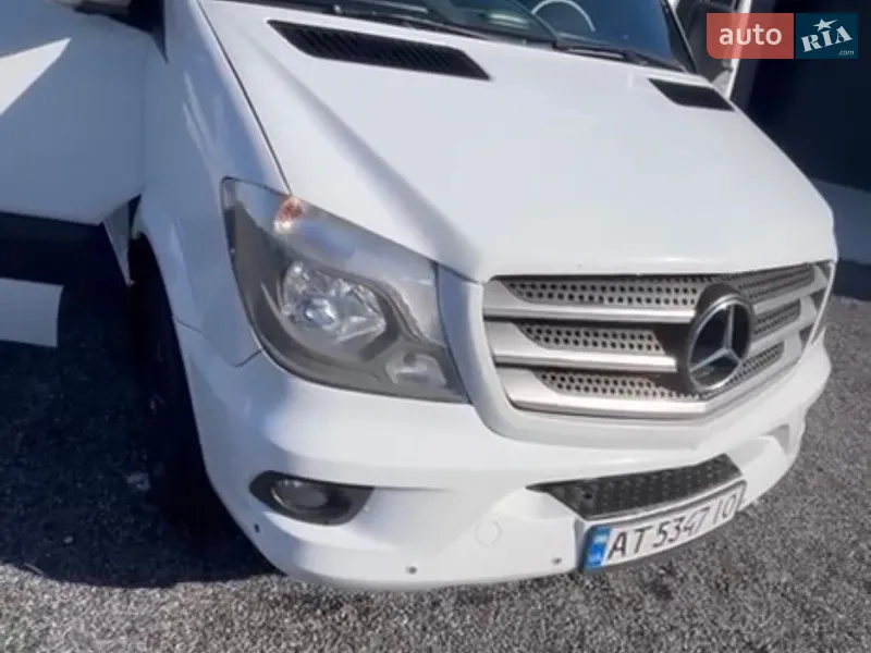 Mercedes-Benz Sprinter