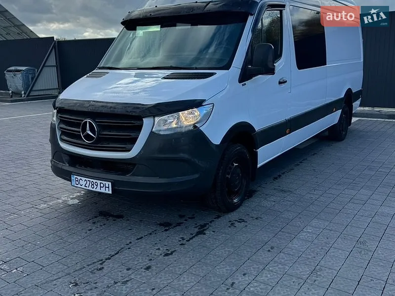 Mercedes-Benz Sprinter