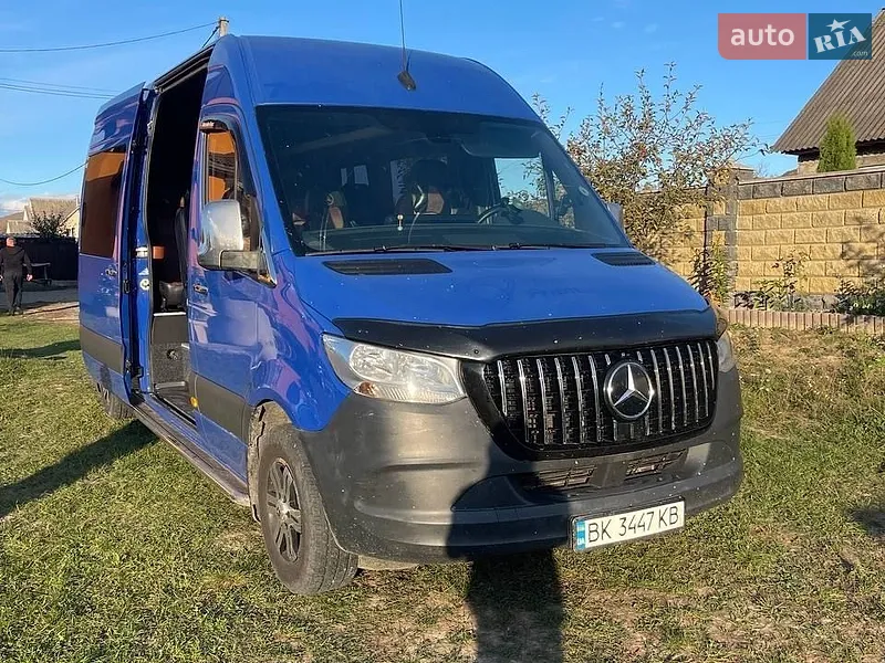 Mercedes-Benz Sprinter