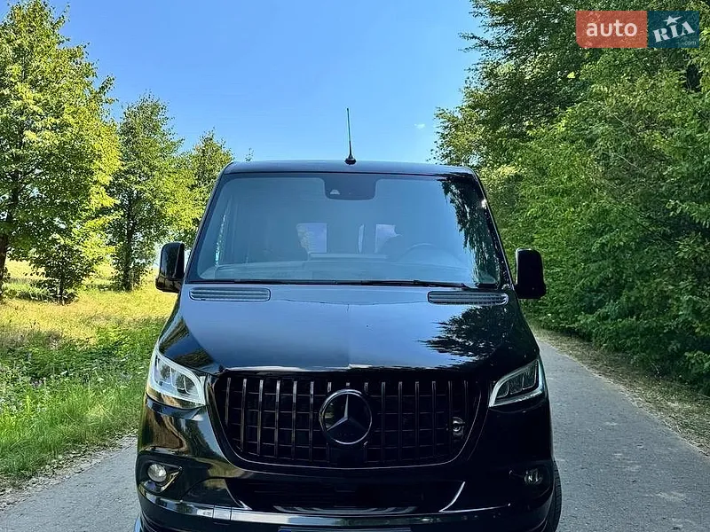 Mercedes-Benz Sprinter
