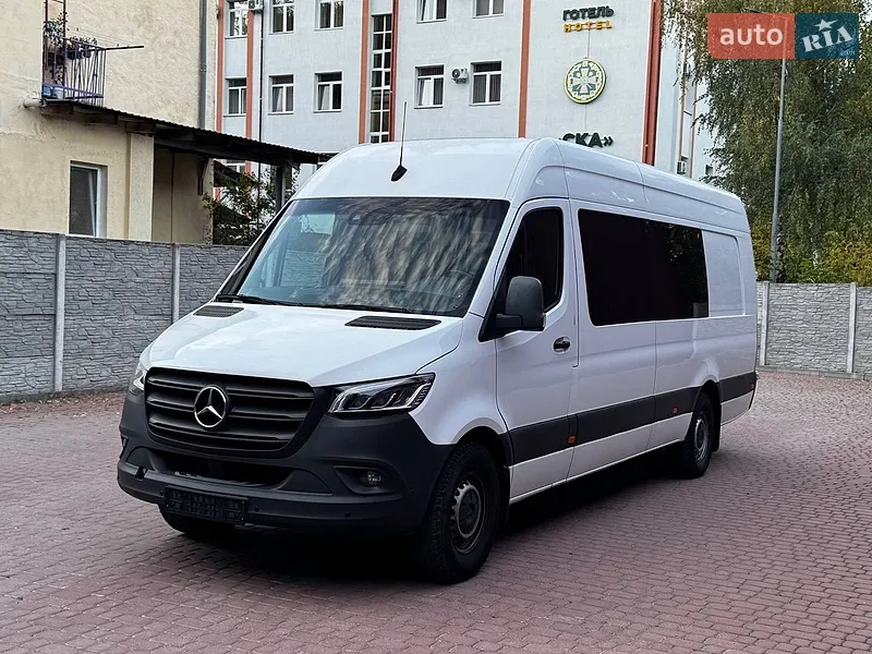 Mercedes-Benz Sprinter