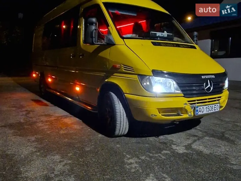 Mercedes-Benz Sprinter