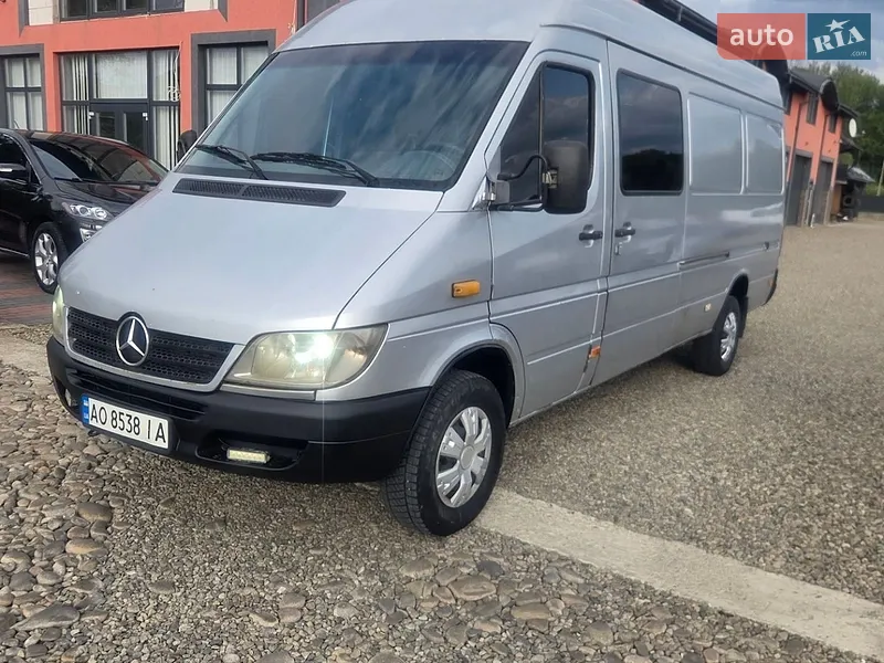 Mercedes-Benz Sprinter