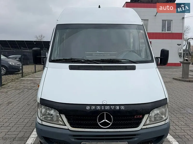 Mercedes-Benz Sprinter