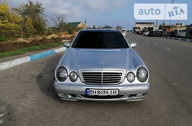 Mercedes-Benz T1  1999