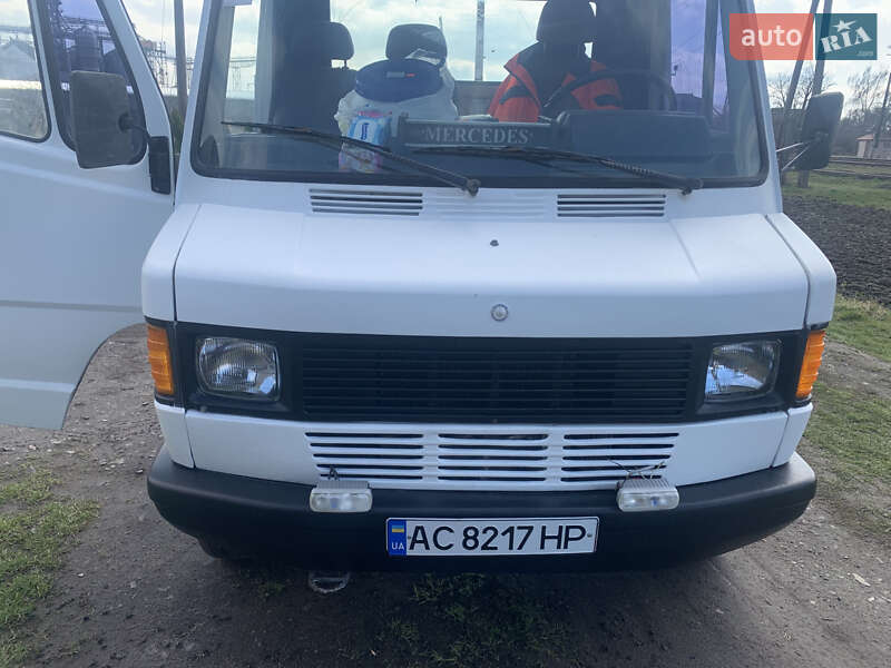 Автовоз Mercedes-Benz T1