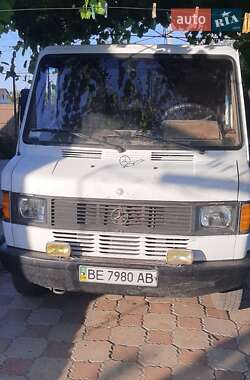 Mercedes-Benz T1  1992