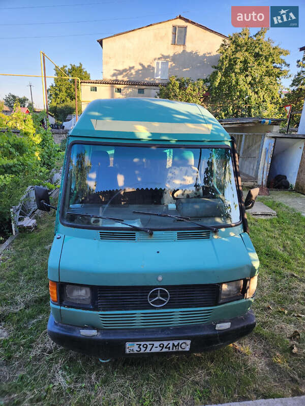 Вантажівки Mercedes-Benz T1