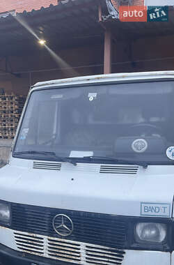 Mercedes-Benz T1  1988
