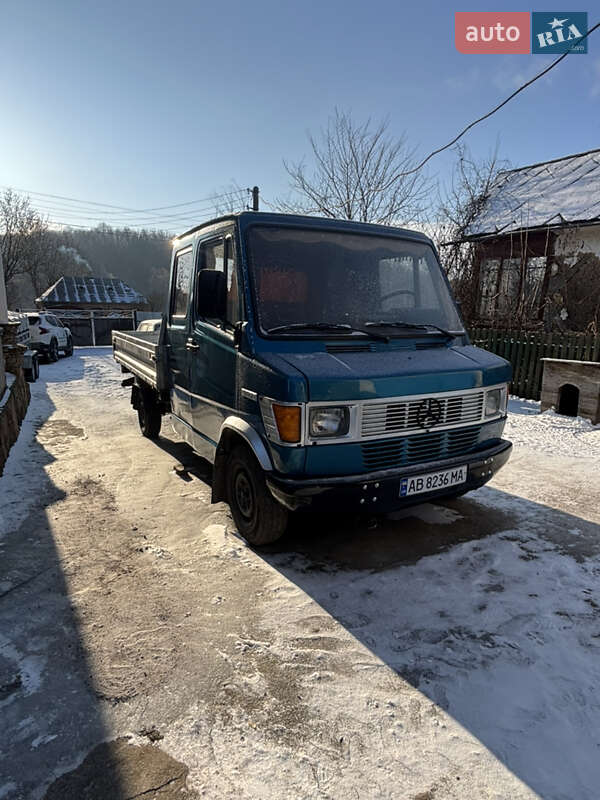 Борт Mercedes-Benz T1