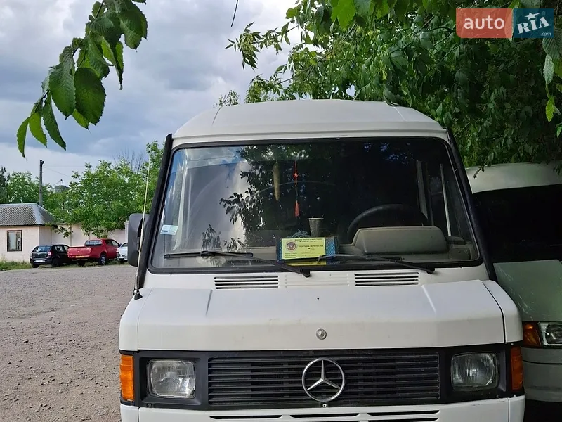 Mercedes-Benz T1 1991