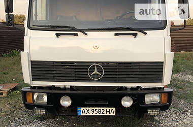 Mercedes-Benz T2  1993