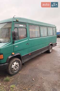 Mercedes-Benz T2 1996